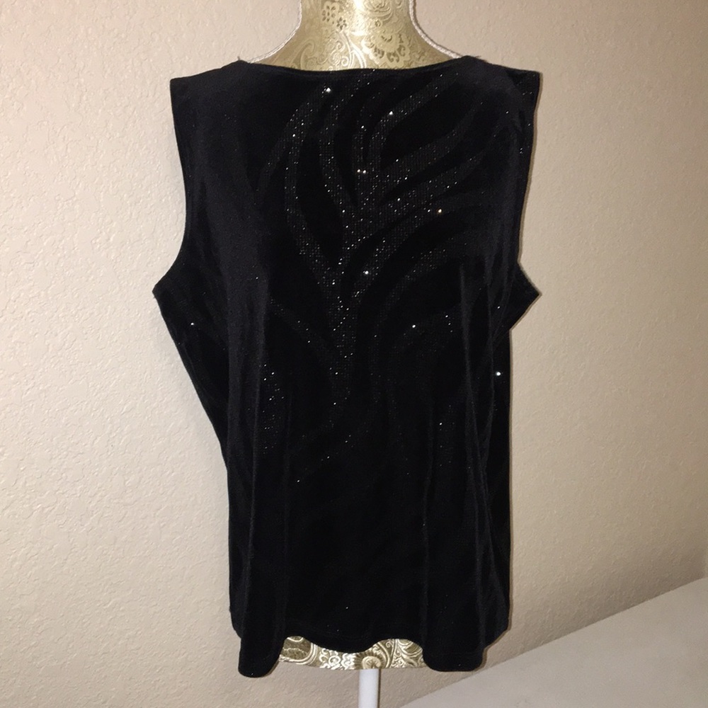 Elegant top